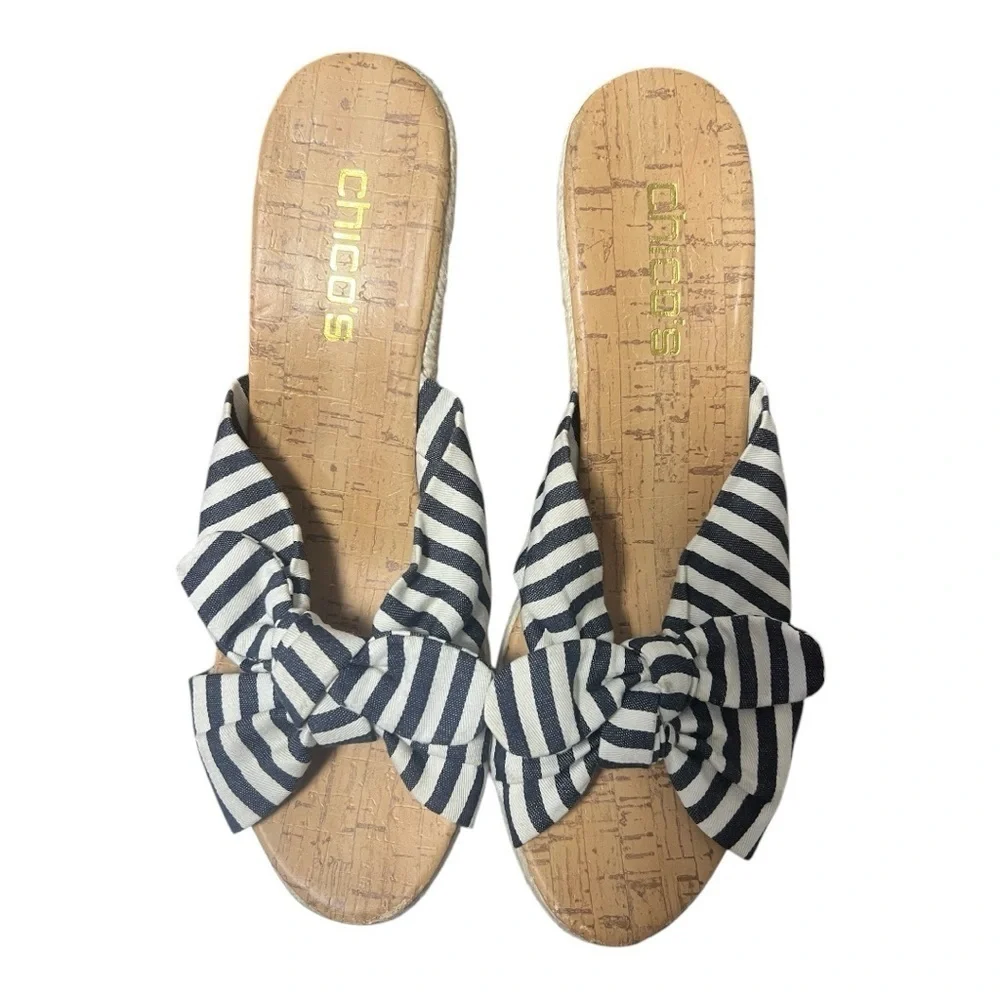 Chico’s Preppy Nautical Navy & Ivory Striped Bow Wedge Sandals NWOT Size 8